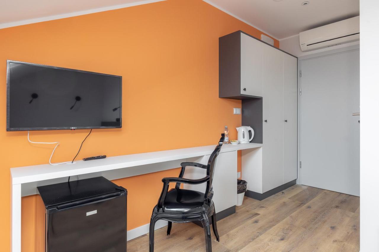 ורשה Ae Hostel Nowy Swiat מראה חיצוני תמונה