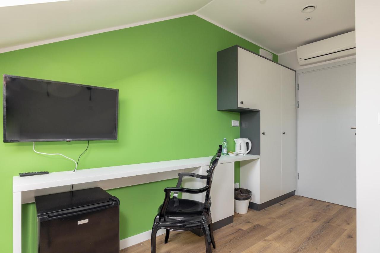 ורשה Ae Hostel Nowy Swiat מראה חיצוני תמונה